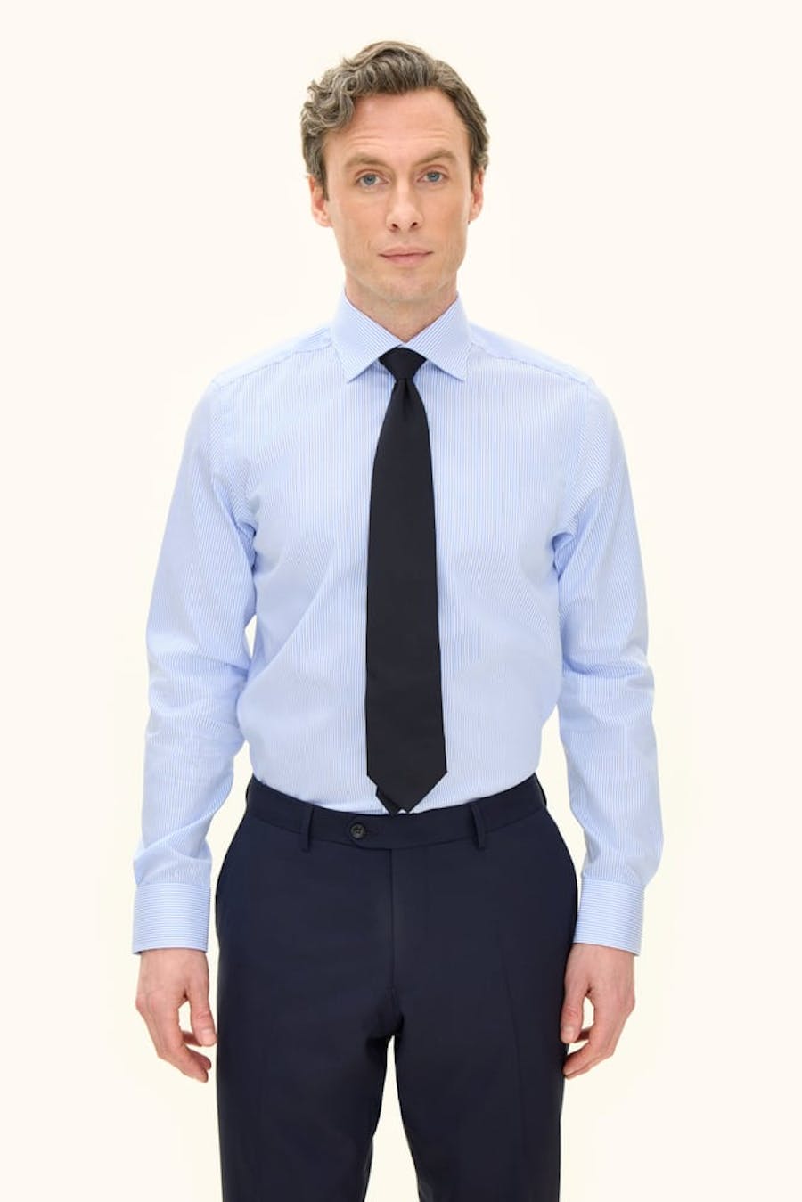 Slim Fit Cut Away Strykefri Bomullskjorte