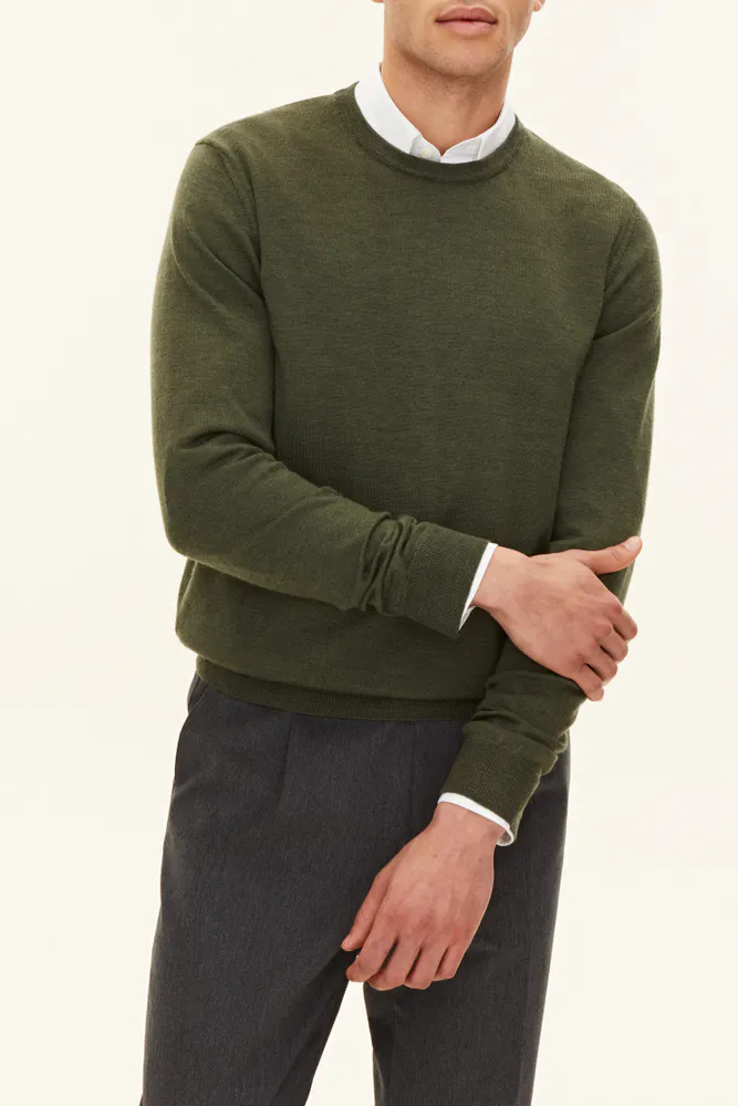 Slim Fit Rundhalsad Tröja Merinoull