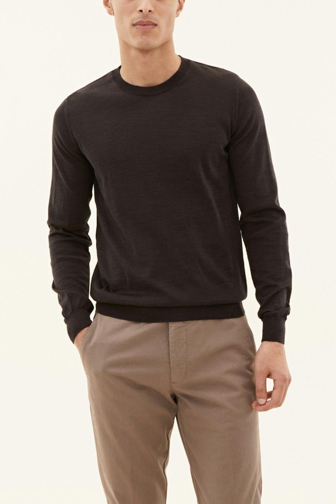 Slim Fit Extra Fine Merino Wool Roundneck