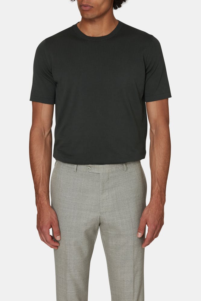 Slim Fit Finstickad T-shirt