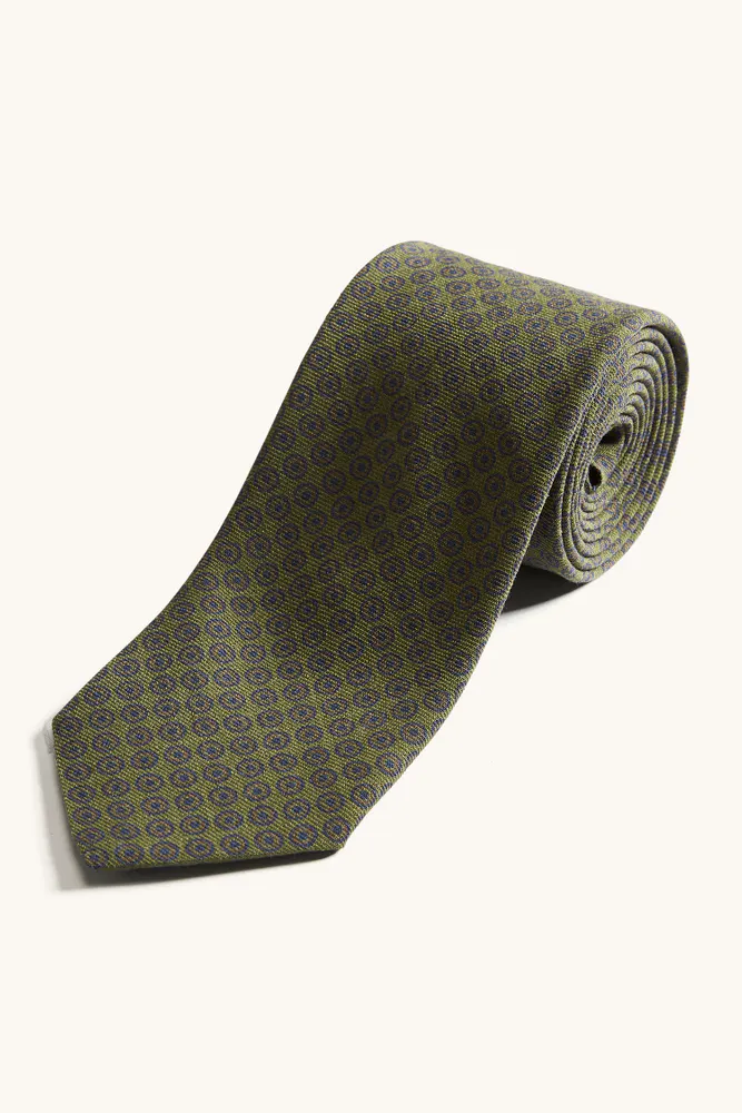 Tie