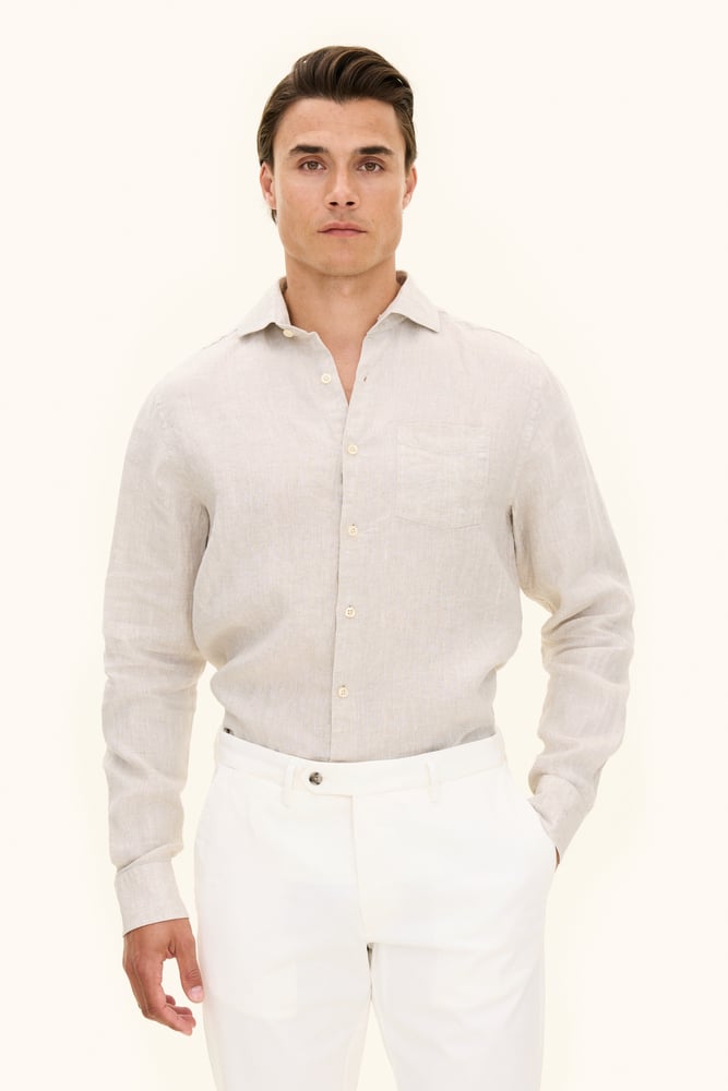 Regular Fit Wide Spread Linneskjorta